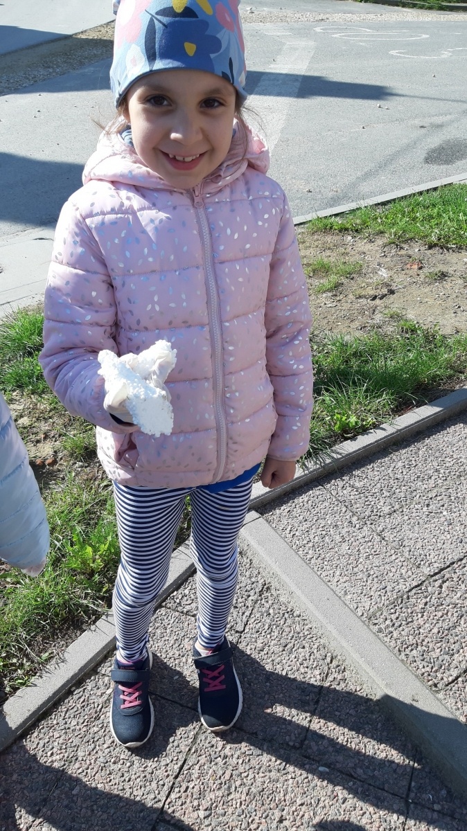 Zdjęcie w galerii na portalu naszwodzislaw.com: Uczniowie z Zawady sprzątali świat wiadomości z regionu