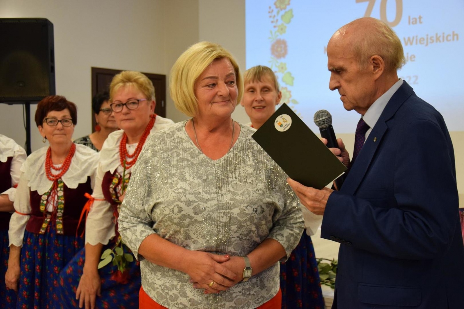 Zdjęcie w galerii na portalu naszwodzislaw.com: Huczna uroczystość z okazji 70-lecia KGW w Mszanie [FOTO] wiadomości z regionu