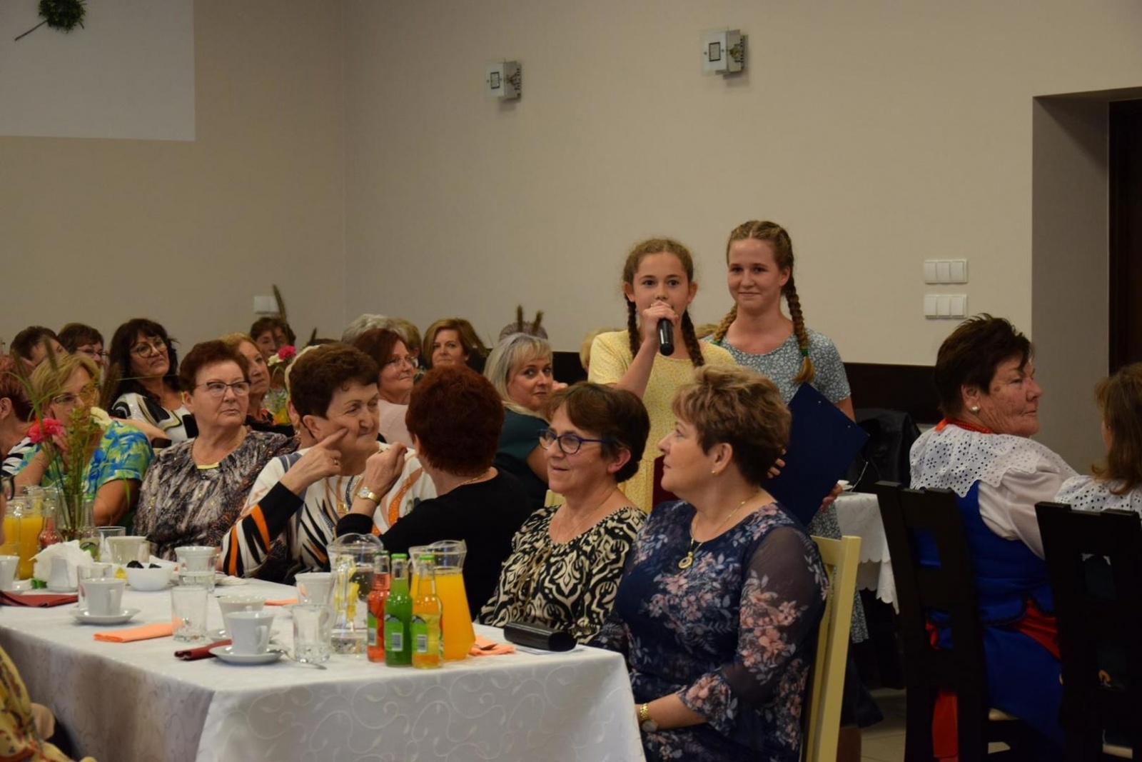 Zdjęcie w galerii na portalu naszwodzislaw.com: Huczna uroczystość z okazji 70-lecia KGW w Mszanie [FOTO] wiadomości z regionu