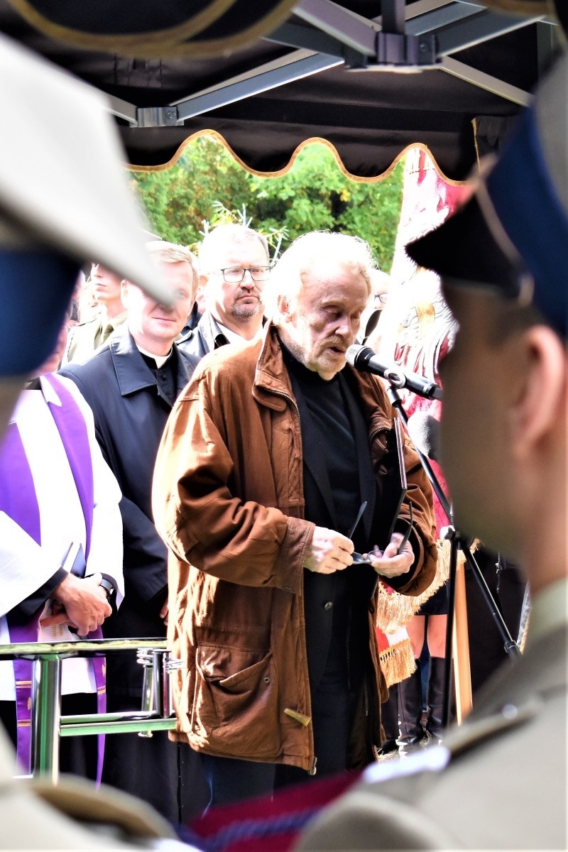 Zdjęcie w galerii na portalu naszwodzislaw.com: Godów pożegnał w Warszawie Franciszka Pieczkę [FOTO] wiadomości z regionu