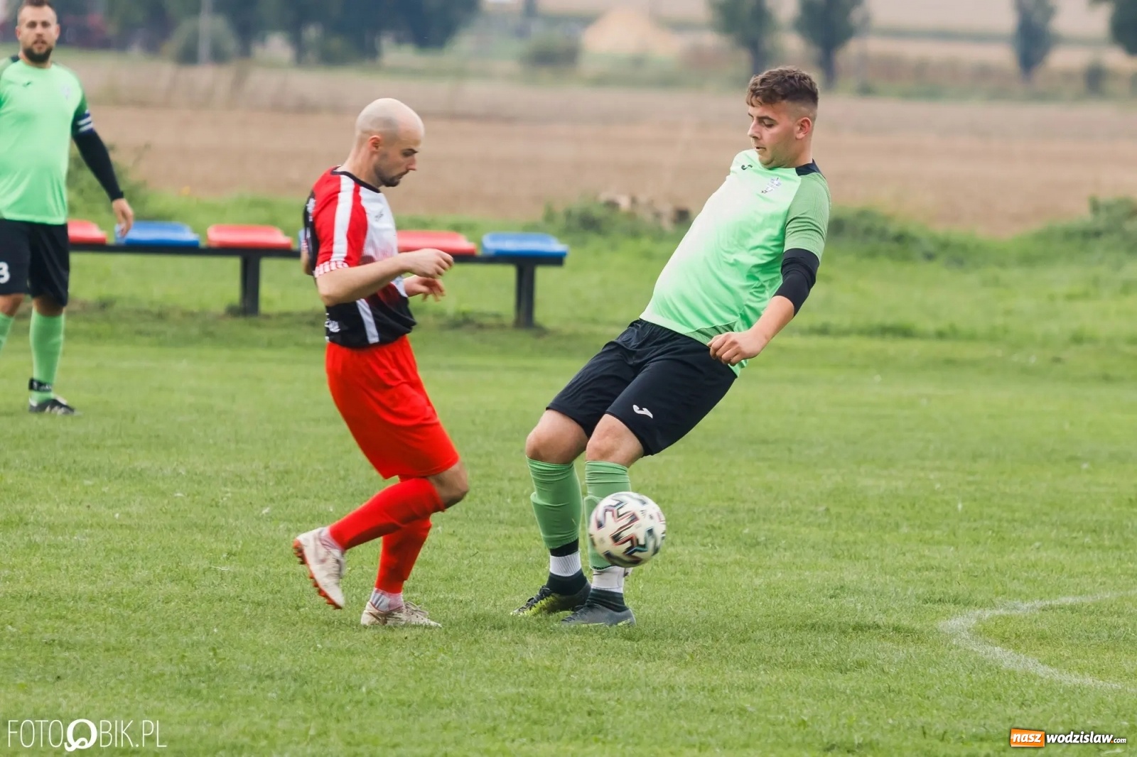 Zdjęcie w galerii na portalu naszwodzislaw.com: Naprzód z Krzyżkowic z kompletem punktów [FOTO] wiadomości z regionu