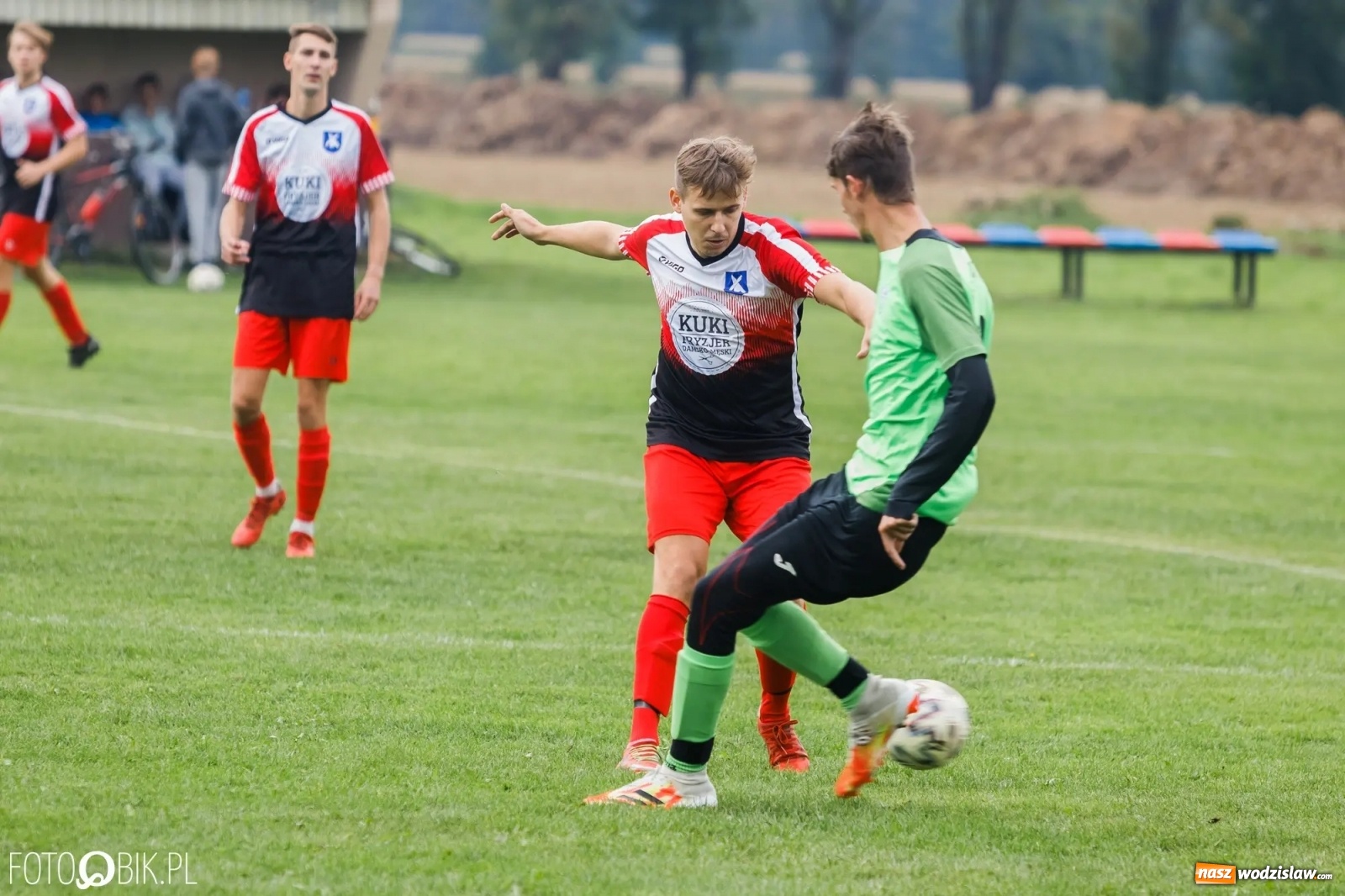 Zdjęcie w galerii na portalu naszwodzislaw.com: Naprzód z Krzyżkowic z kompletem punktów [FOTO] wiadomości z regionu