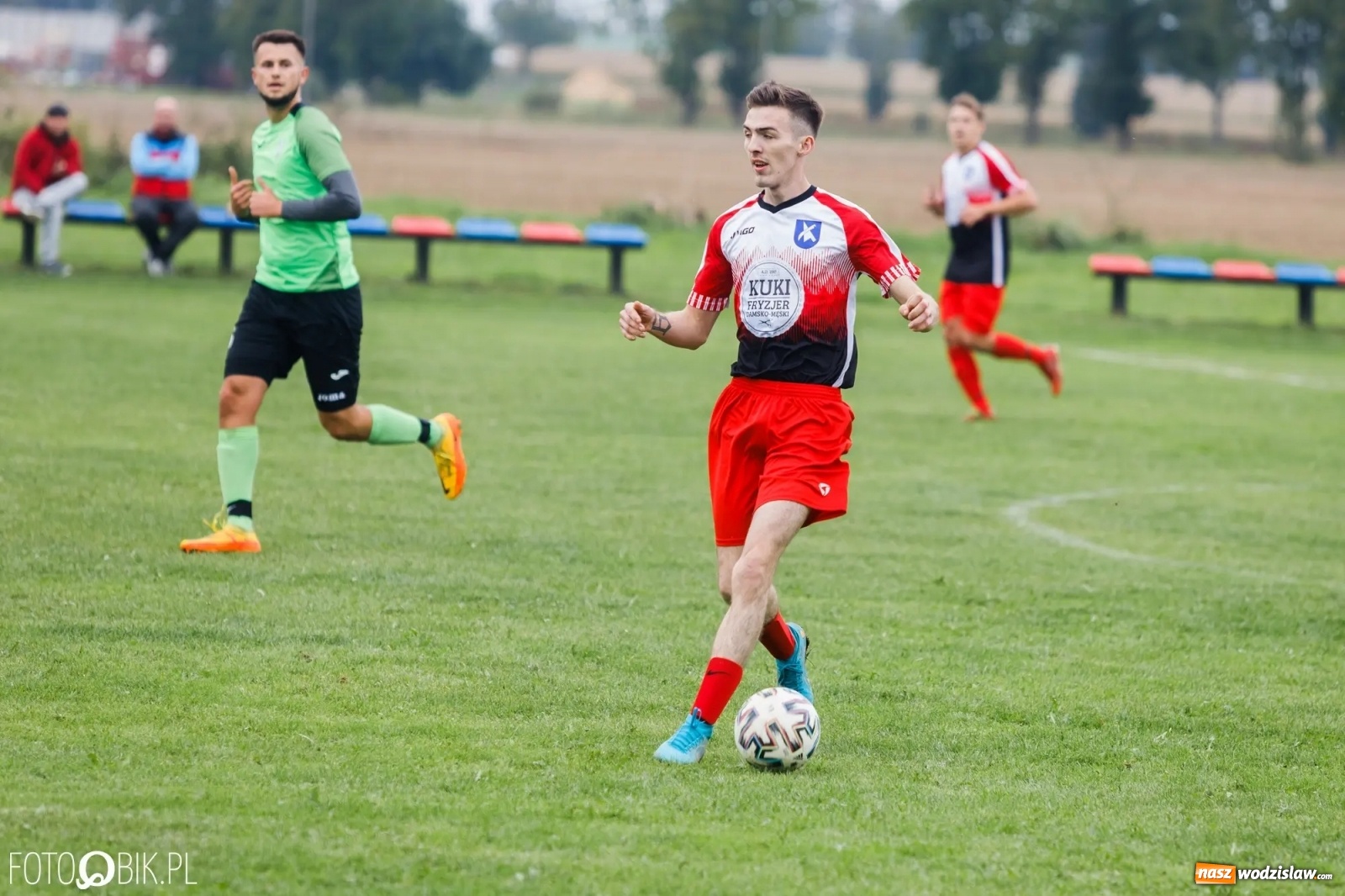 Zdjęcie w galerii na portalu naszwodzislaw.com: Naprzód z Krzyżkowic z kompletem punktów [FOTO] wiadomości z regionu