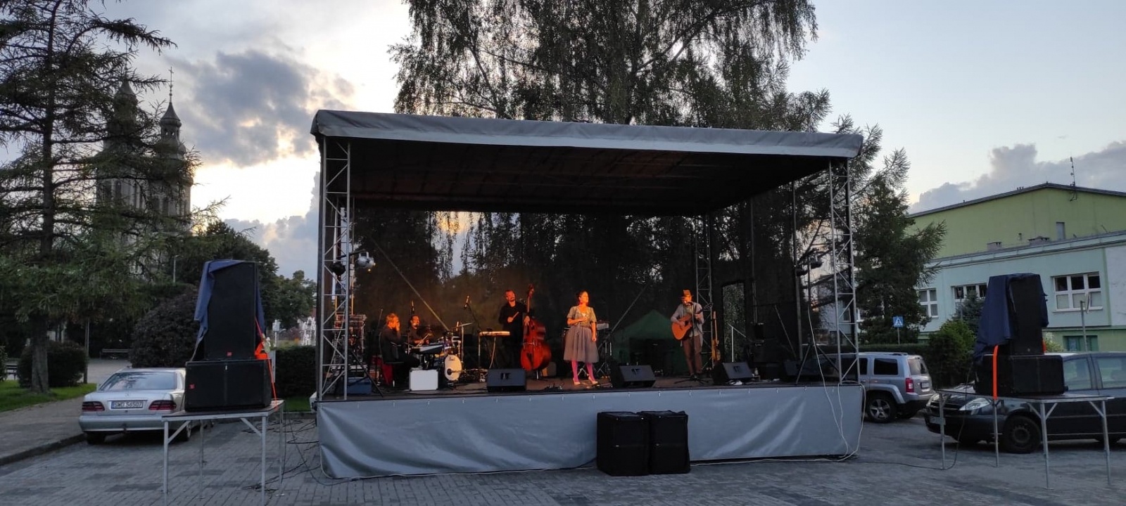 Zdjęcie w galerii na portalu naszwodzislaw.com: Gra miejska z bebokami zachwyciła radlinian [FOTO] wiadomości z regionu