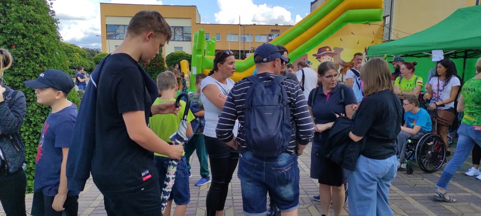Zdjęcie w galerii na portalu naszwodzislaw.com: Gra miejska z bebokami zachwyciła radlinian [FOTO] wiadomości z regionu