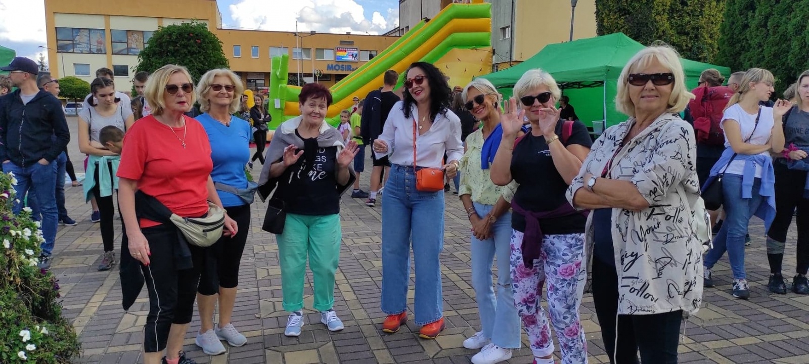 Zdjęcie w galerii na portalu naszwodzislaw.com: Gra miejska z bebokami zachwyciła radlinian [FOTO] wiadomości z regionu