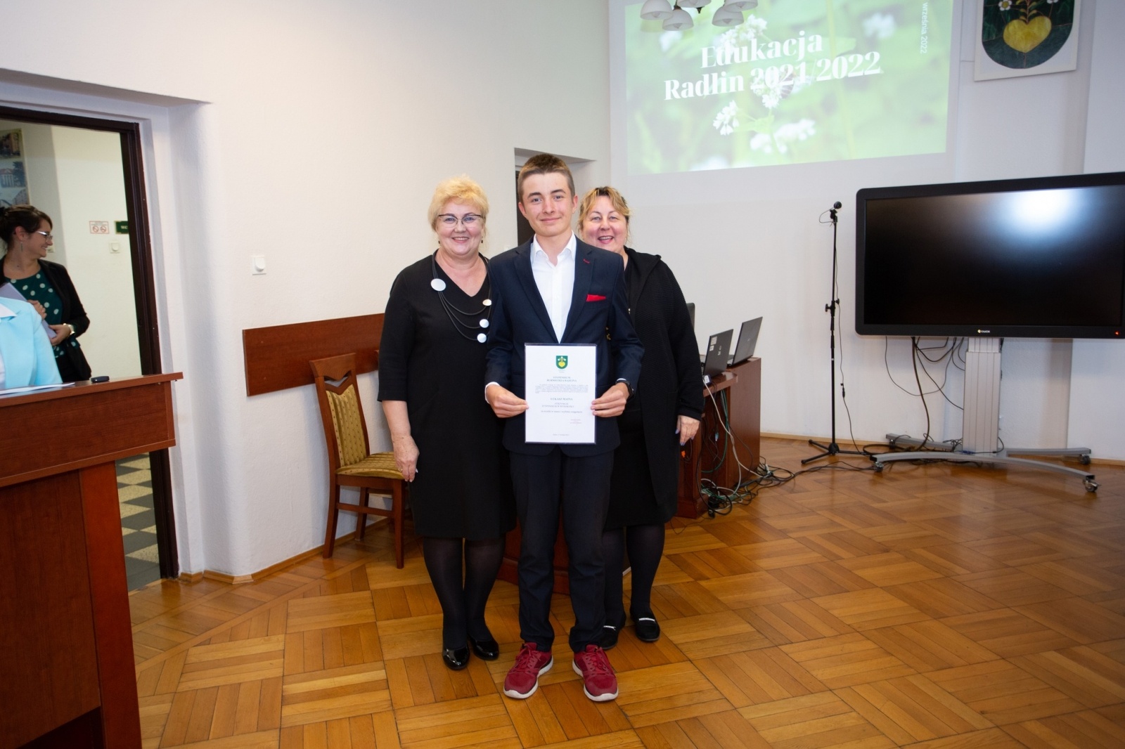 Zdjęcie w galerii na portalu naszwodzislaw.com: Burmistrz Radlina przyznała stypendia wiadomości z regionu