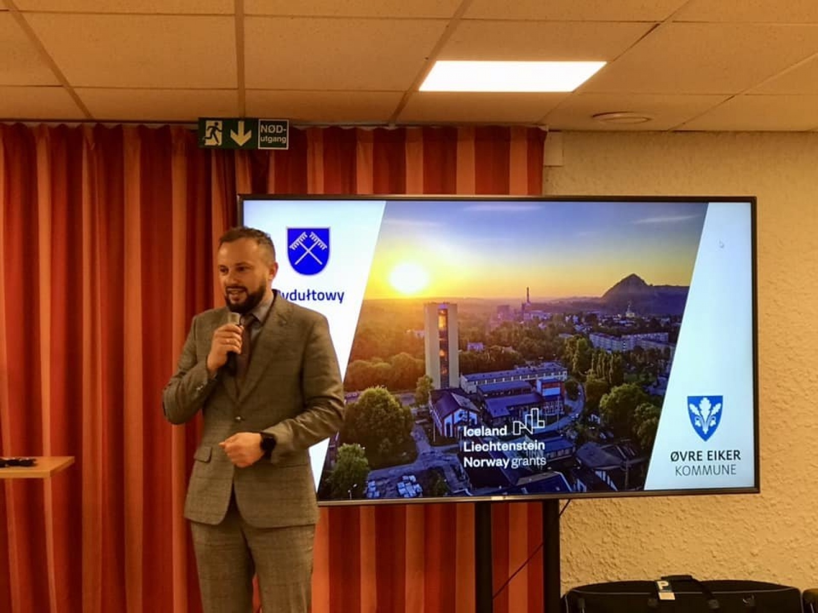 Zdjęcie w galerii na portalu naszwodzislaw.com: Po drugiej stronie Bałtyku. Rydułtowy z rewizytą w partnerskiej gminie Øvre Eiker wiadomości z regionu