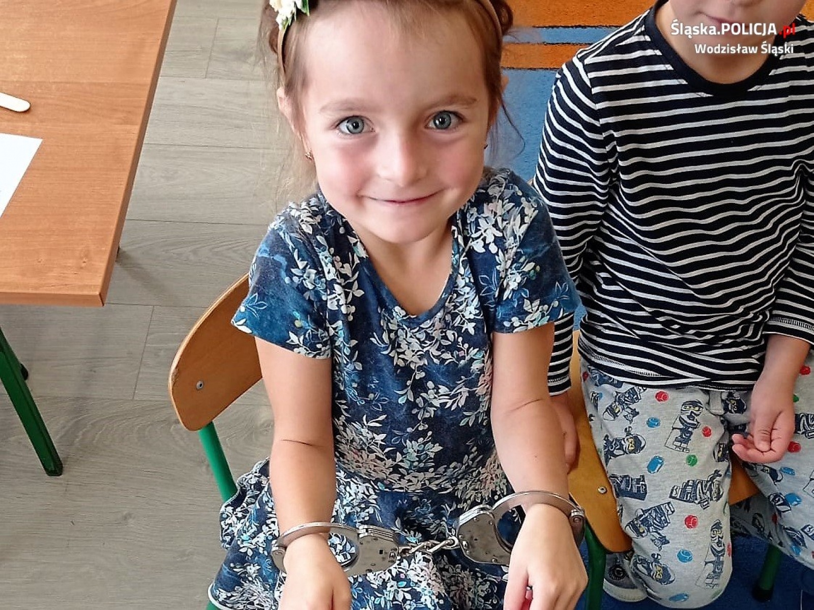 Zdjęcie w galerii na portalu naszwodzislaw.com: Opowiedzieli dzieciom o swej pracy wiadomości z regionu