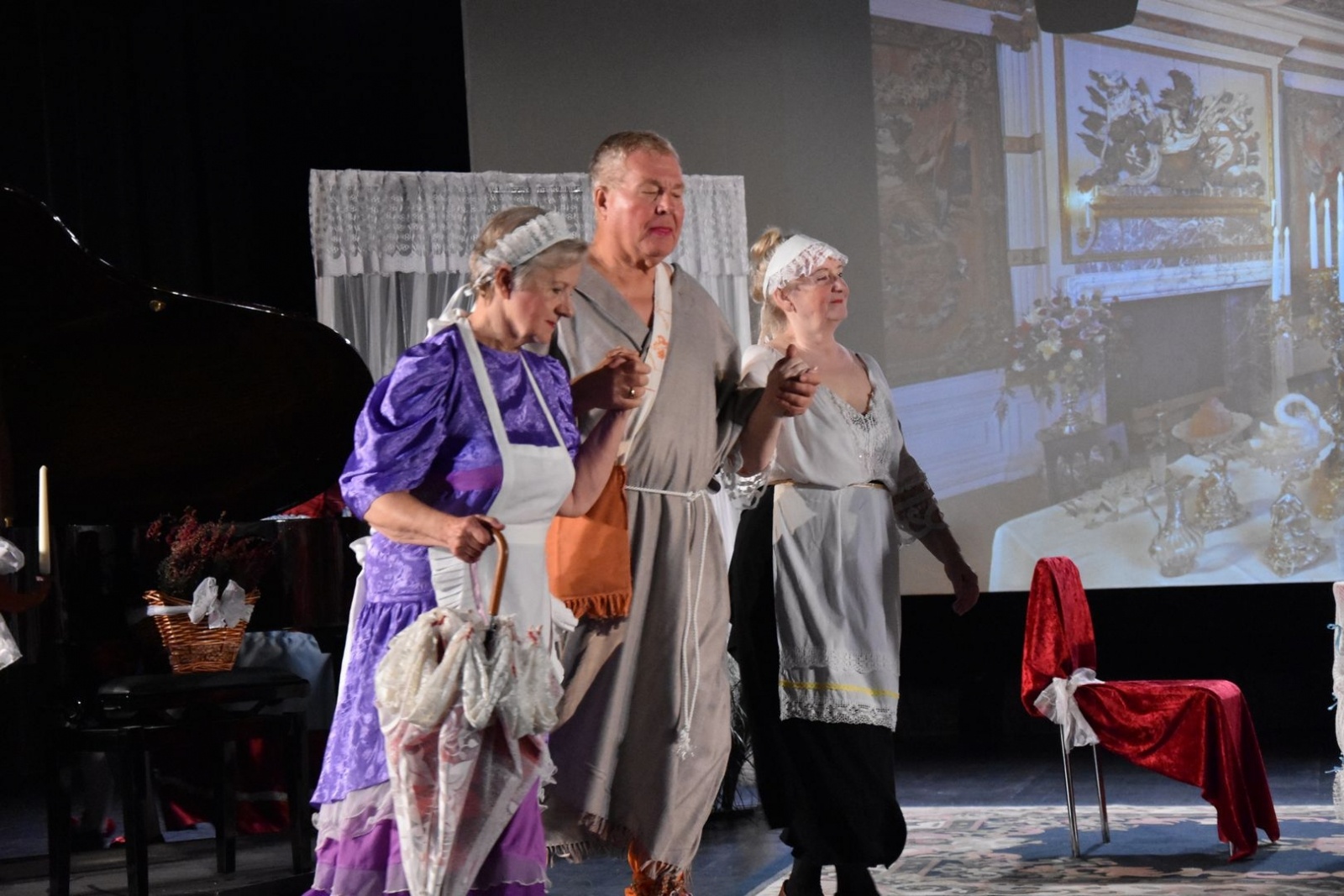 Zdjęcie w galerii na portalu naszwodzislaw.com: Studenci WUTW zainaugurowali nowy rok akademicki wiadomości z regionu