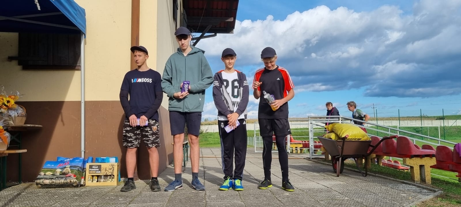 Zdjęcie w galerii na portalu naszwodzislaw.com: Pacak i Klimek najlepsi w II Półmaratonie po wałach wiadomości z regionu