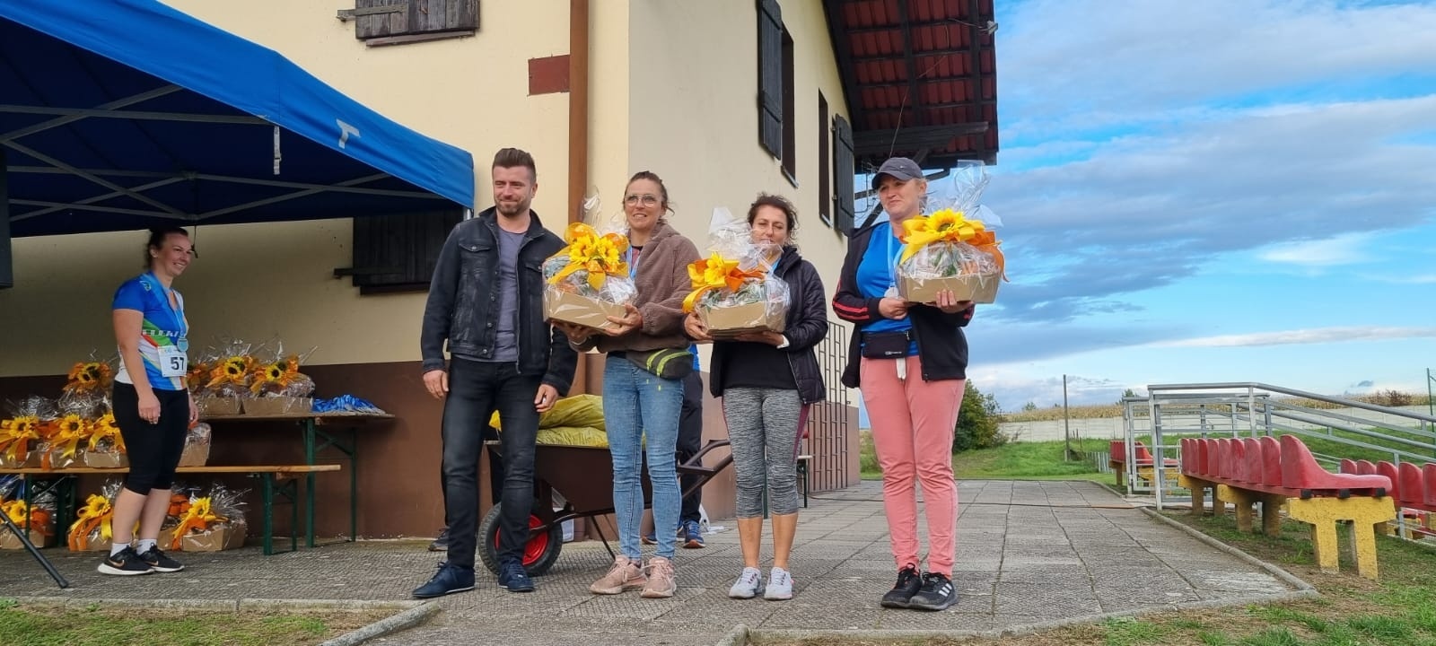 Zdjęcie w galerii na portalu naszwodzislaw.com: Pacak i Klimek najlepsi w II Półmaratonie po wałach wiadomości z regionu