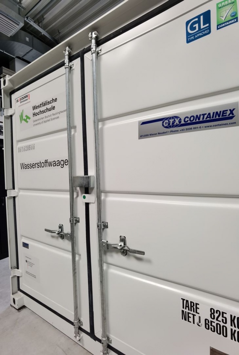 Zdjęcie w galerii na portalu naszwodzislaw.com: Od pyłu węglowego do czystej przyszłości. Pokazali, jak zmienił się ich powiat [FOTO] wiadomości z regionu