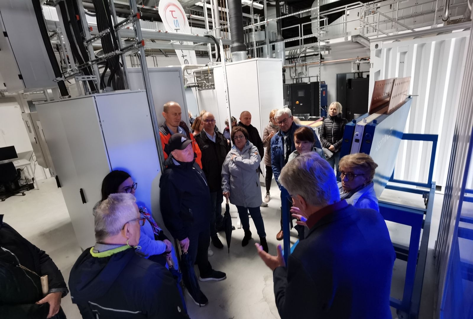 Zdjęcie w galerii na portalu naszwodzislaw.com: Od pyłu węglowego do czystej przyszłości. Pokazali, jak zmienił się ich powiat [FOTO] wiadomości z regionu