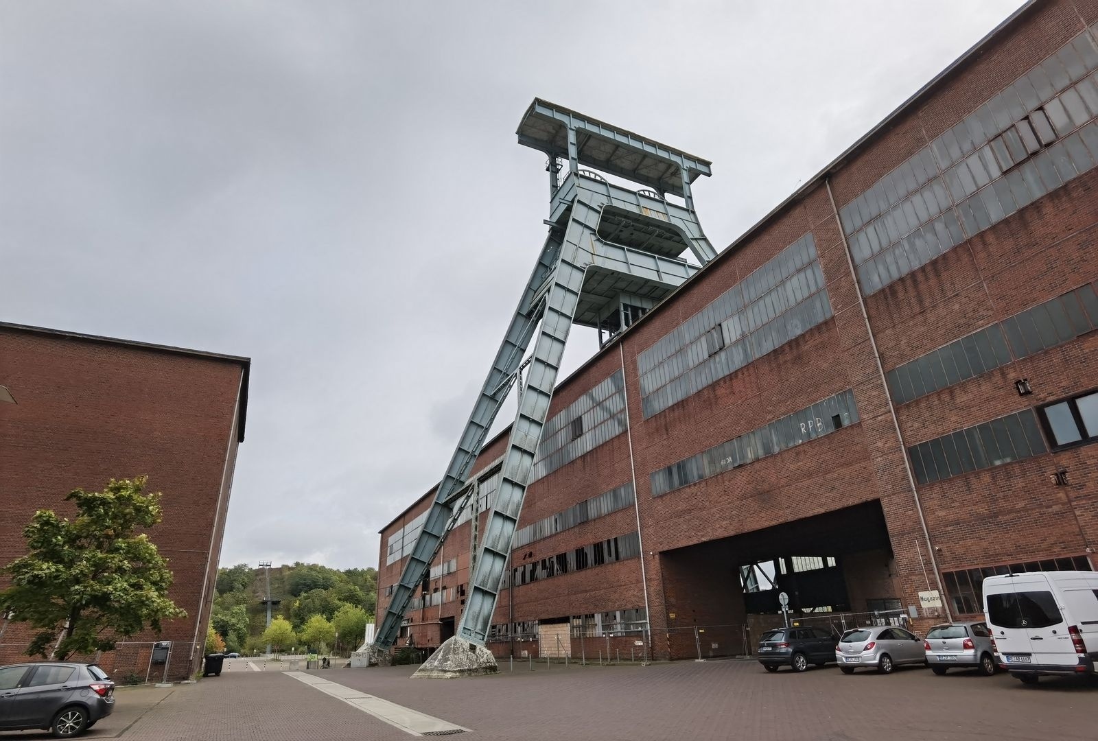 Zdjęcie w galerii na portalu naszwodzislaw.com: Od pyłu węglowego do czystej przyszłości. Pokazali, jak zmienił się ich powiat [FOTO] wiadomości z regionu