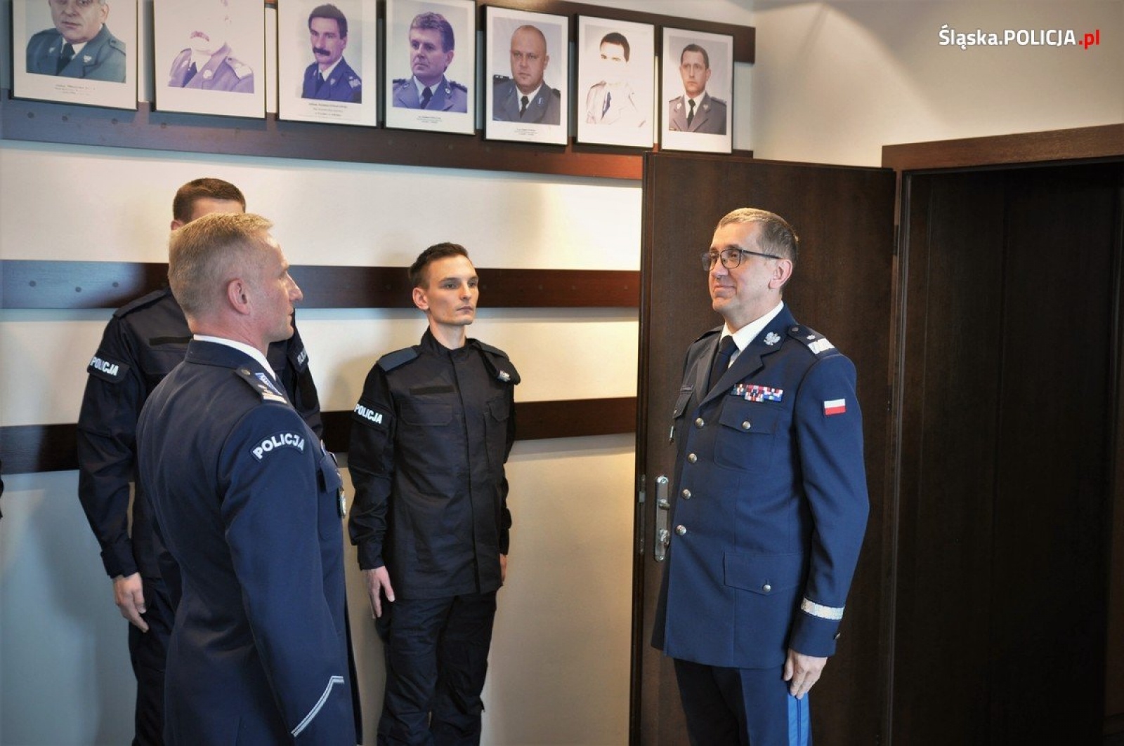 Zdjęcie w galerii na portalu naszwodzislaw.com: Ślubowanie za nimi. Teraz półroczne szkolenie wiadomości z regionu