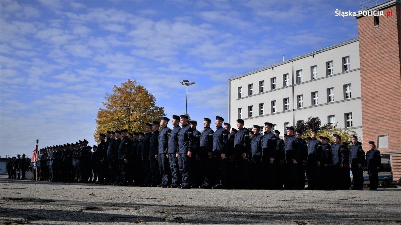 Zdjęcie w galerii na portalu naszwodzislaw.com: Ślubowanie za nimi. Teraz półroczne szkolenie wiadomości z regionu