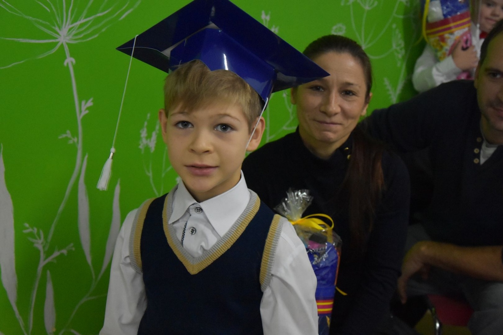 Zdjęcie w galerii na portalu naszwodzislaw.com: Rogi obfitości trafiły do pierwszoklasistów [FOTO] wiadomości z regionu