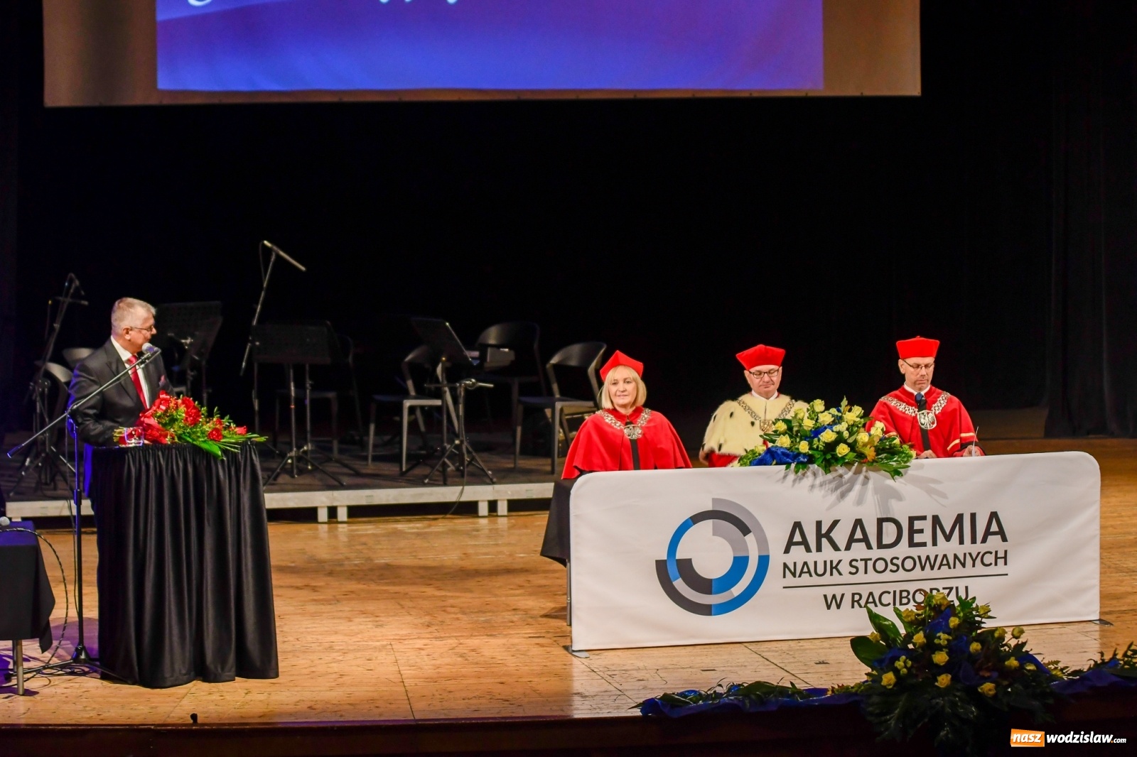 Zdjęcie w galerii na portalu naszwodzislaw.com: Gaudeamus igitur i wielki jubileusz raciborskiej uczelni wiadomości z regionu