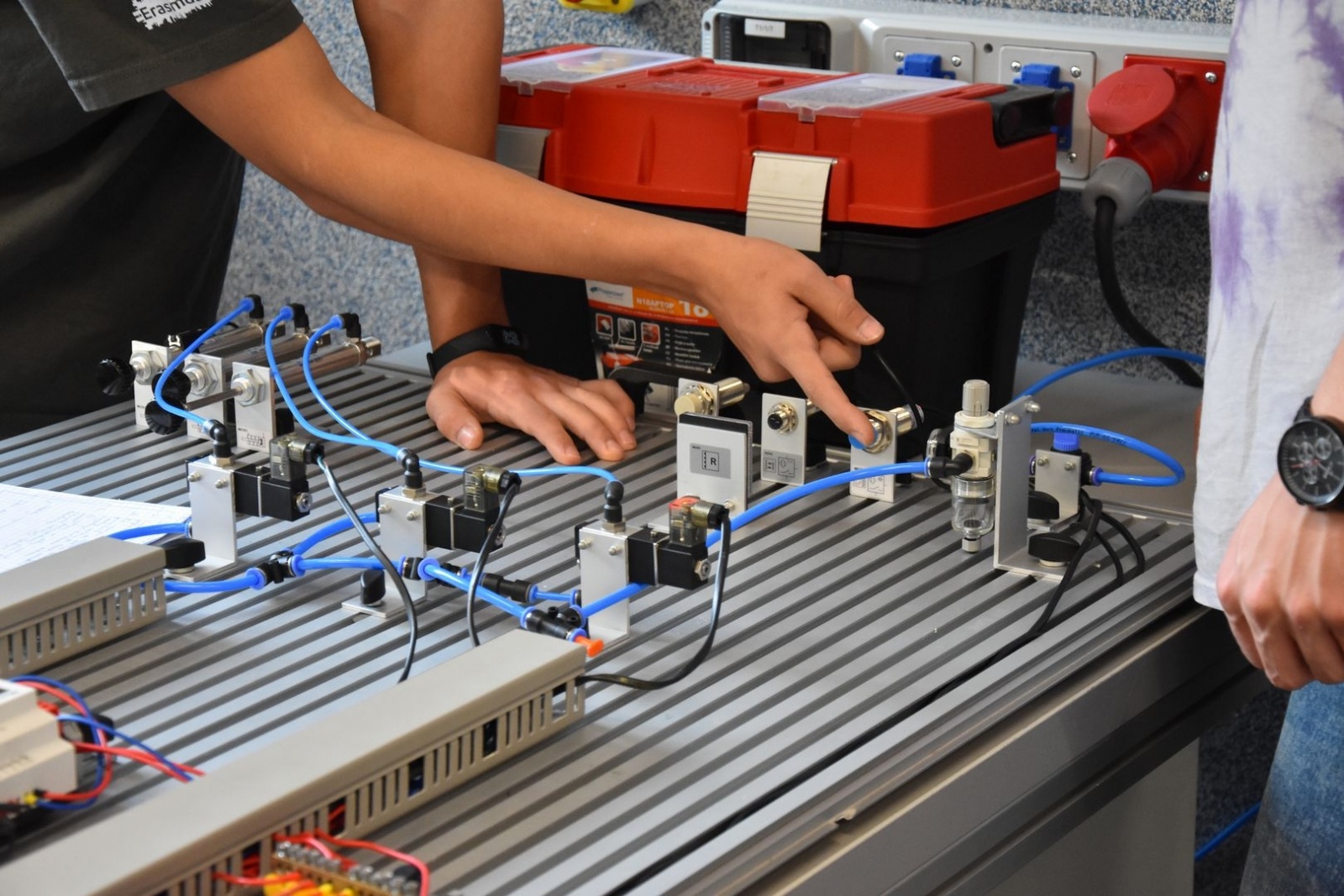 Zdjęcie w galerii na portalu naszwodzislaw.com: Rozpoczął się Ogólnopolski Tydzień Kariery wiadomości z regionu