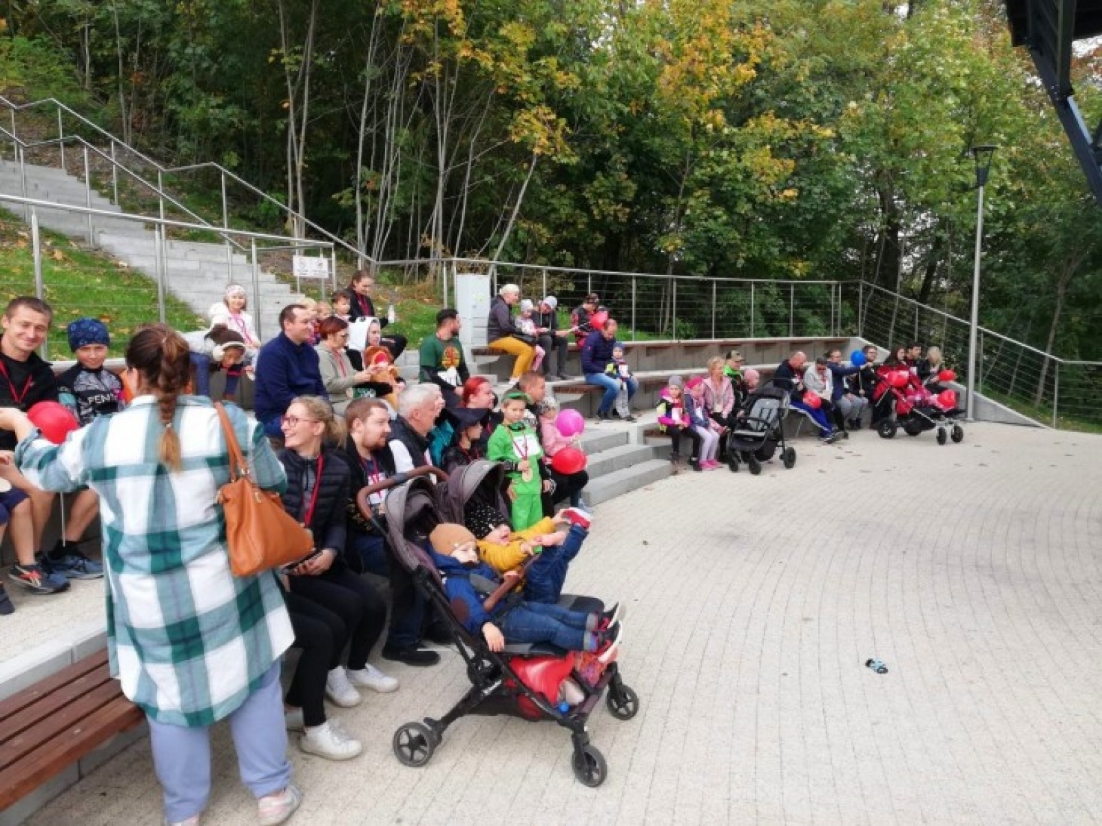 Zdjęcie w galerii na portalu naszwodzislaw.com: XI Rodzinny Bieg Zakochanych w Rydułtowach za nami wiadomości z regionu