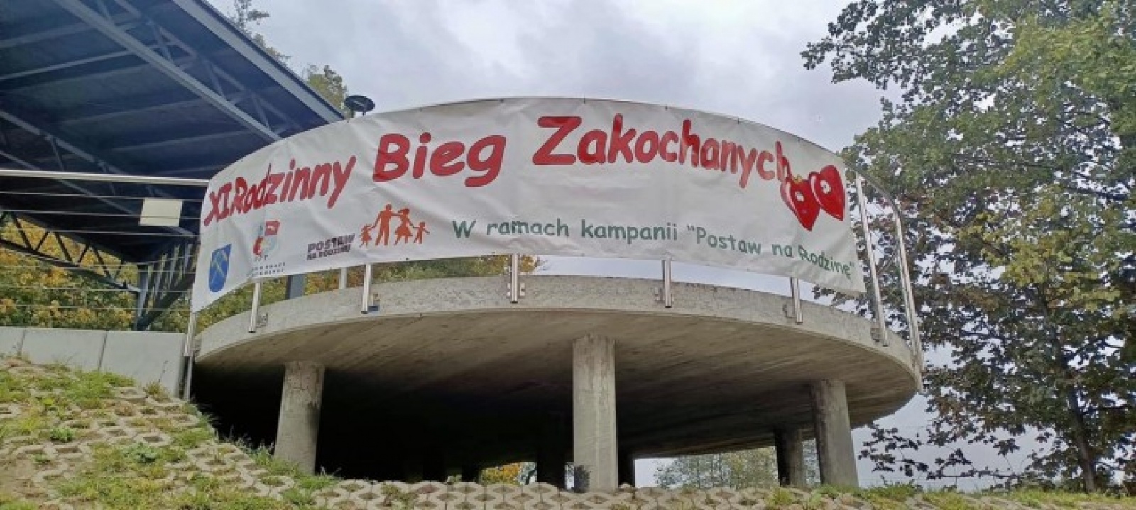 Zdjęcie w galerii na portalu naszwodzislaw.com: XI Rodzinny Bieg Zakochanych w Rydułtowach za nami wiadomości z regionu