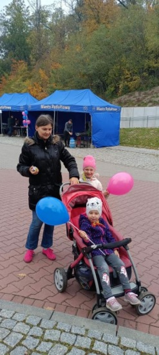 Zdjęcie w galerii na portalu naszwodzislaw.com: XI Rodzinny Bieg Zakochanych w Rydułtowach za nami wiadomości z regionu