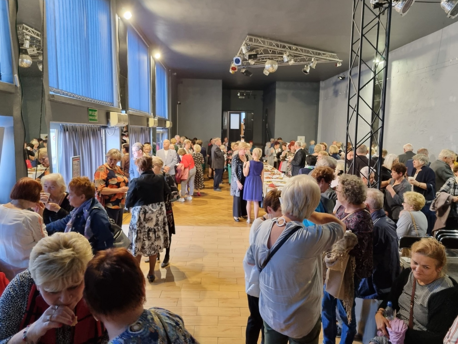 Zdjęcie w galerii na portalu naszwodzislaw.com: Piętnastolecie Wodzisławskiego Uniwersytetu Trzeciego Wieku wiadomości z regionu