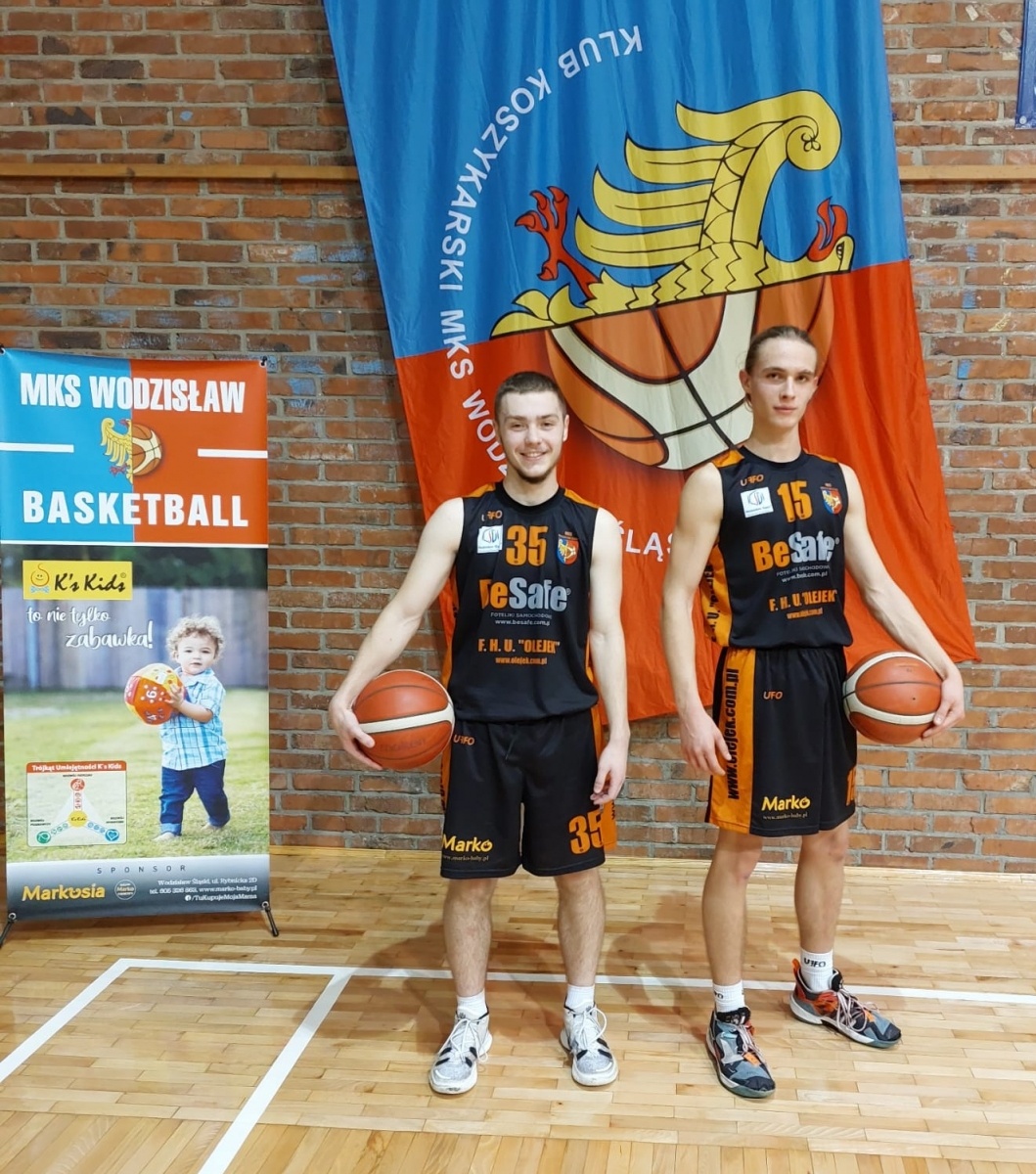 Zdjęcie w galerii na portalu naszwodzislaw.com: Zwycięstwo koszykarzy MKS Wodzisław z BS Polonia Bytom II wiadomości z regionu