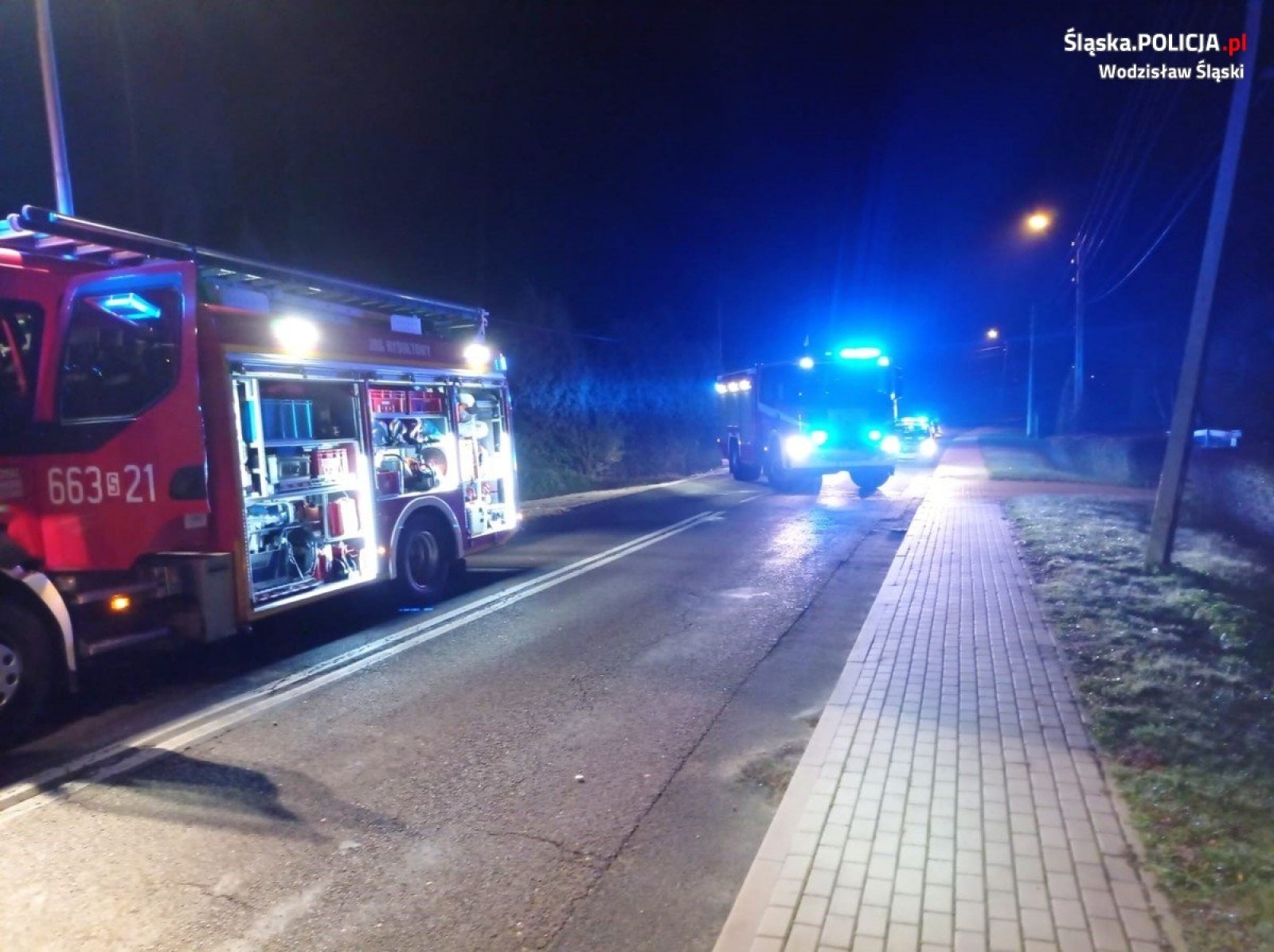 Zdjęcie w galerii na portalu naszwodzislaw.com: Kierowca mercedesa wymusił pierwszeństwo. Motorowerzysta w szpitalu wiadomości z regionu