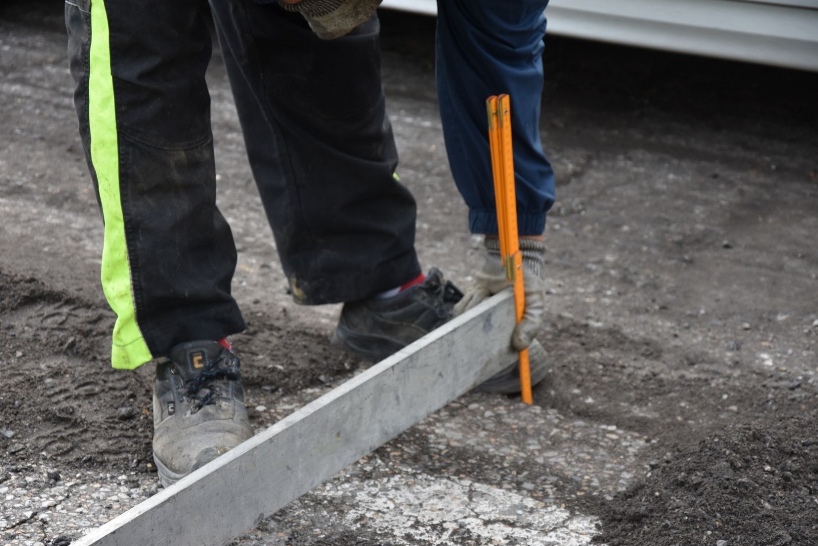 Zdjęcie w galerii na portalu naszwodzislaw.com: Trwają prace na Domeyki w Radlinie wiadomości z regionu