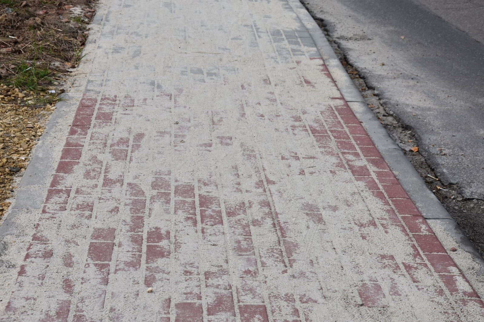 Zdjęcie w galerii na portalu naszwodzislaw.com: Trwają prace na Domeyki w Radlinie wiadomości z regionu