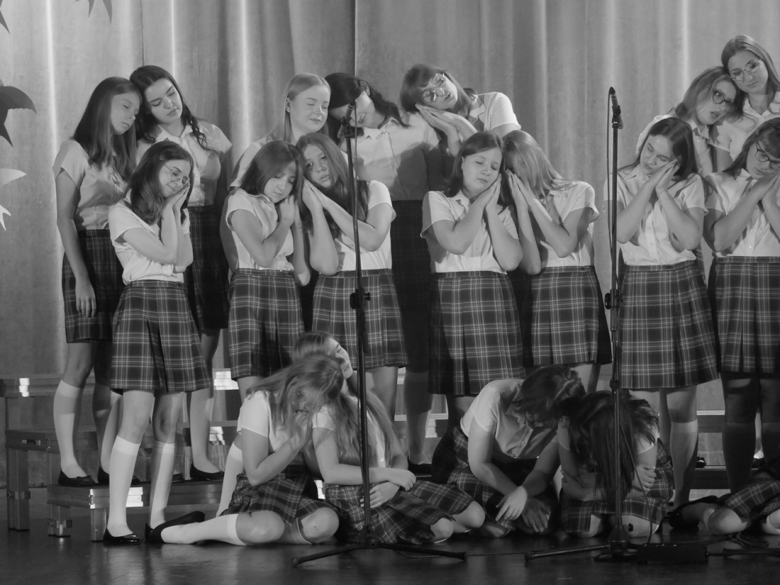 Zdjęcie w galerii na portalu naszwodzislaw.com: Miejski Chór Canticum Novum świętował 10-lecie wiadomości z regionu