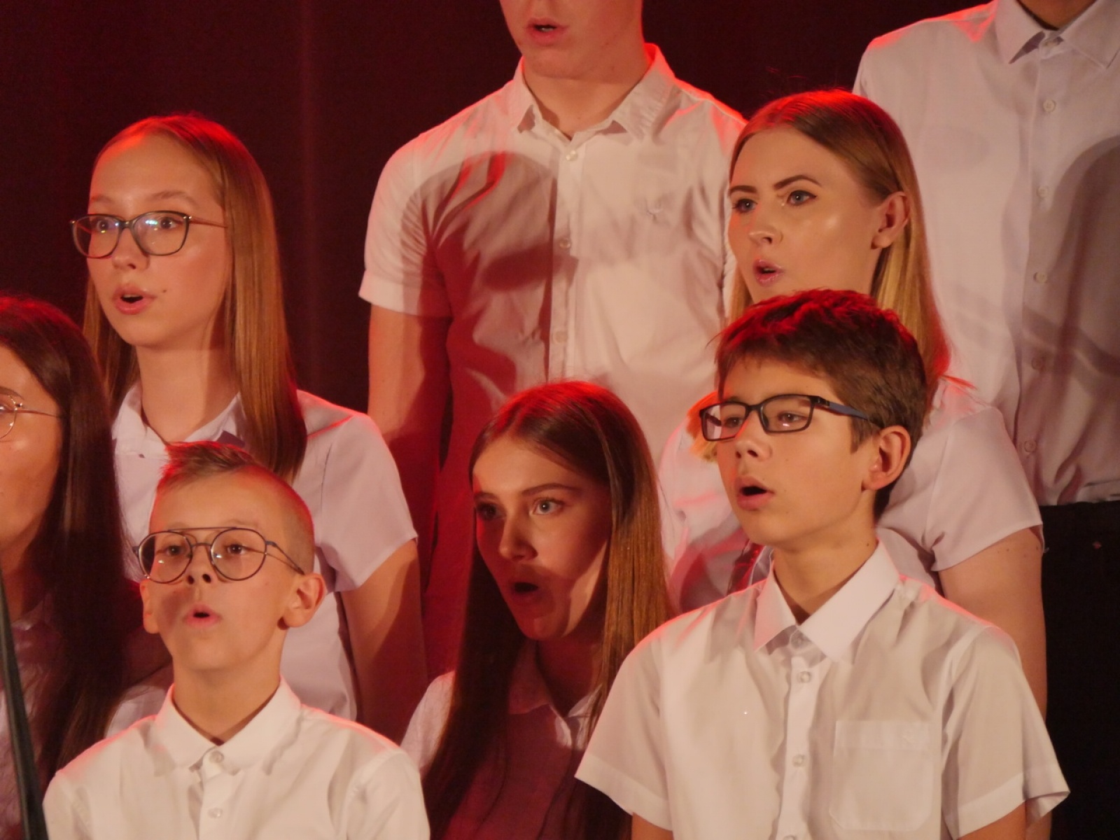 Zdjęcie w galerii na portalu naszwodzislaw.com: Miejski Chór Canticum Novum świętował 10-lecie wiadomości z regionu