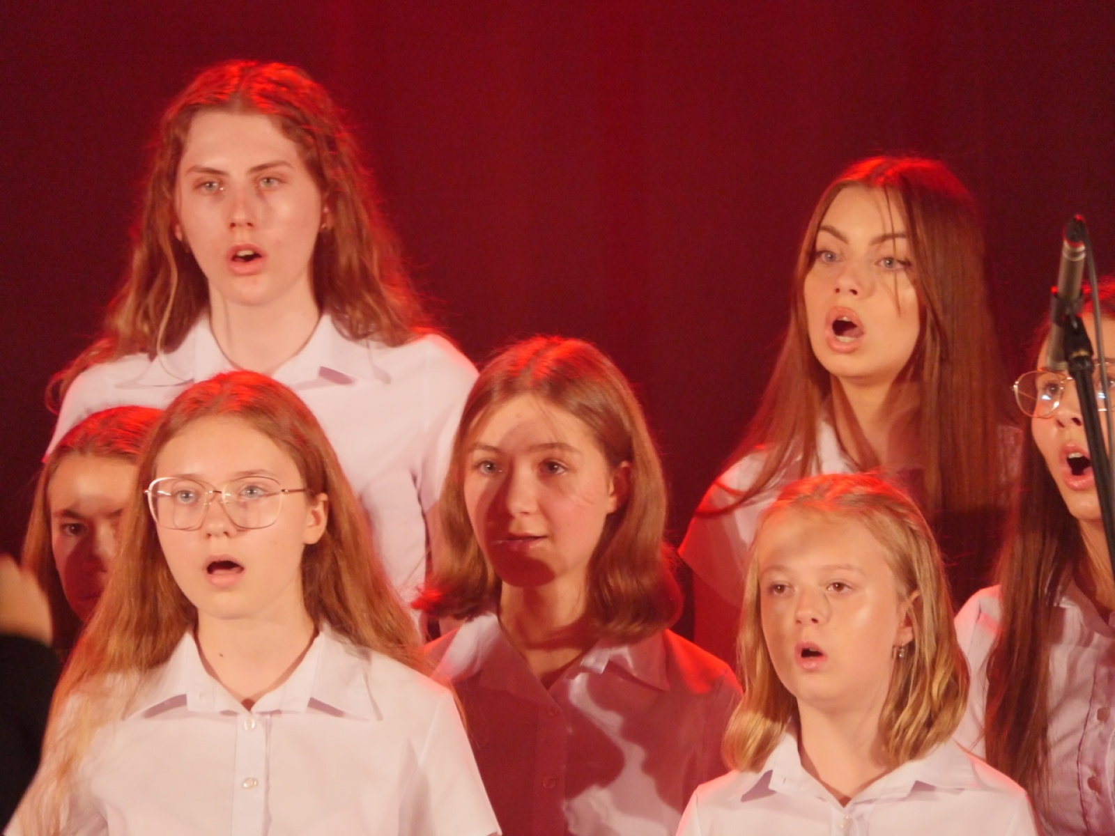 Zdjęcie w galerii na portalu naszwodzislaw.com: Miejski Chór Canticum Novum świętował 10-lecie wiadomości z regionu