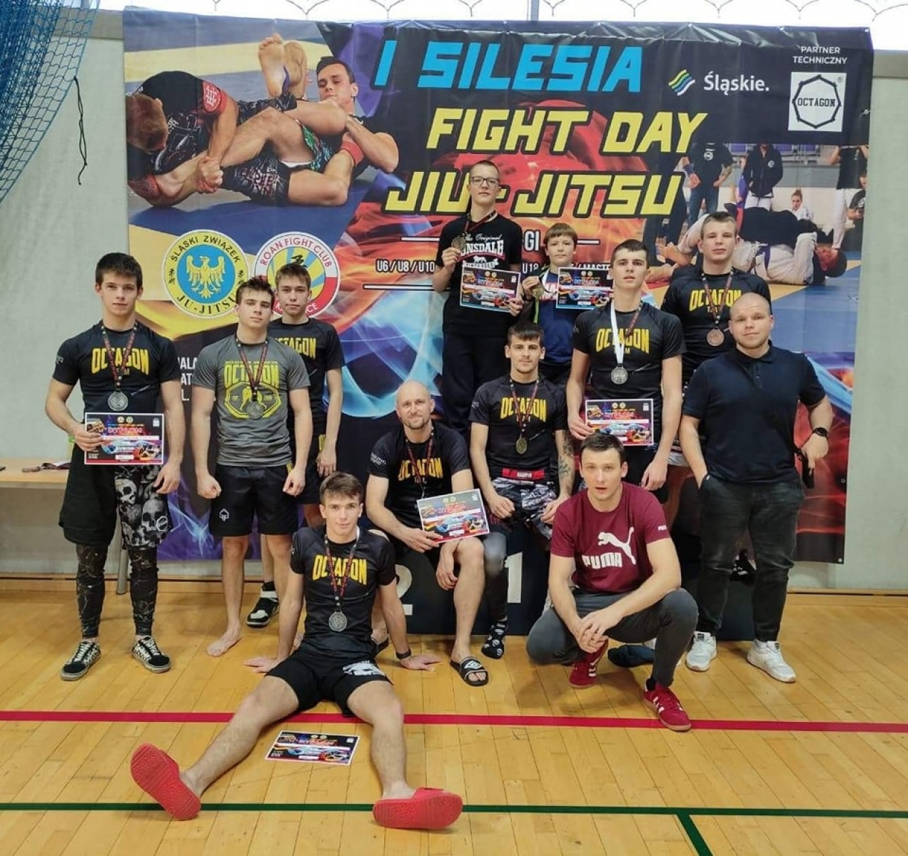 Zdjęcie w galerii na portalu naszwodzislaw.com: Szesnaście medali Octagon Team na Silesia Fight Day Jiu Jitsu wiadomości z regionu