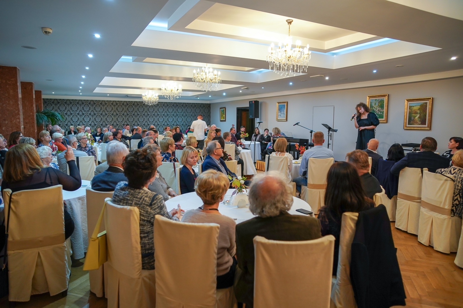 Zdjęcie w galerii na portalu naszwodzislaw.com: Koncert Tonacje na jesienne wieczory w Wodzisławiu Śląskim [FOTO] wiadomości z regionu