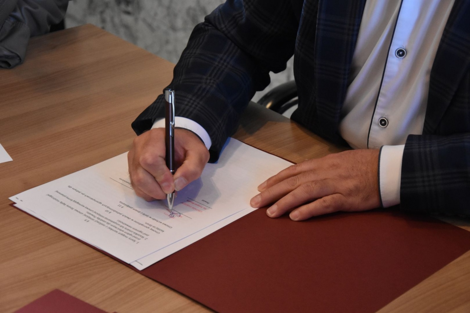 Zdjęcie w galerii na portalu naszwodzislaw.com: Cztery studentki z przyznanym stypendium wiadomości z regionu