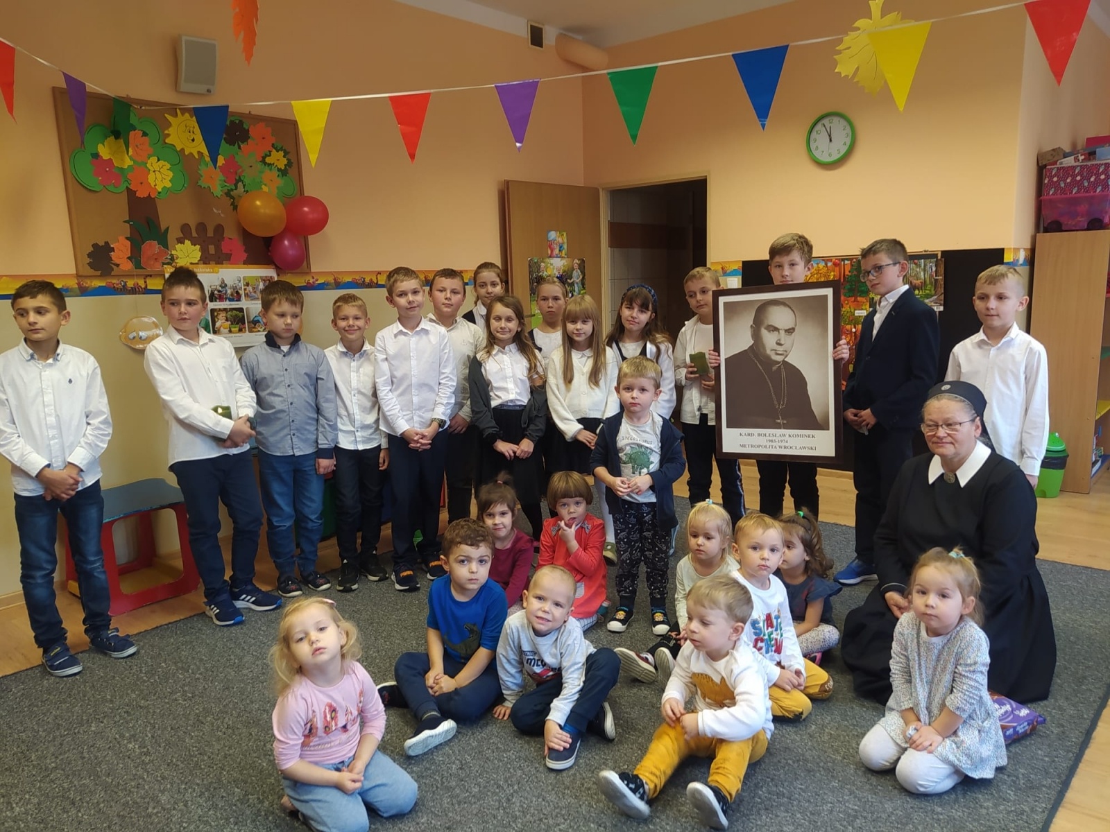 Zdjęcie w galerii na portalu naszwodzislaw.com: Wodzisławska SP17 obchodziła jubileusz [FOTO] wiadomości z regionu