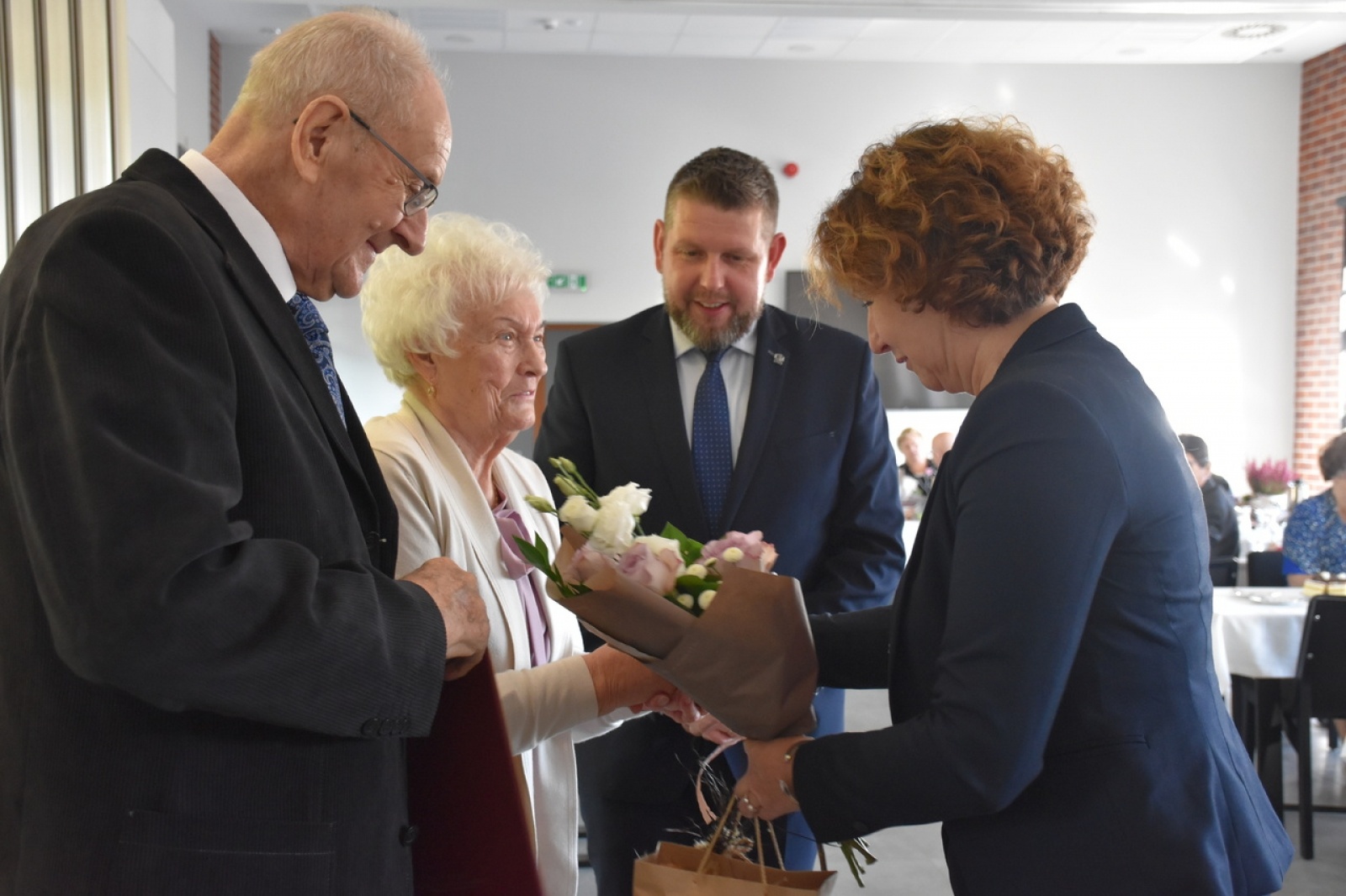 Zdjęcie w galerii na portalu naszwodzislaw.com: Razem idą przez życie już wiele lat. Złote gody w Wodzisławiu Śląskim [FOTO] wiadomości z regionu