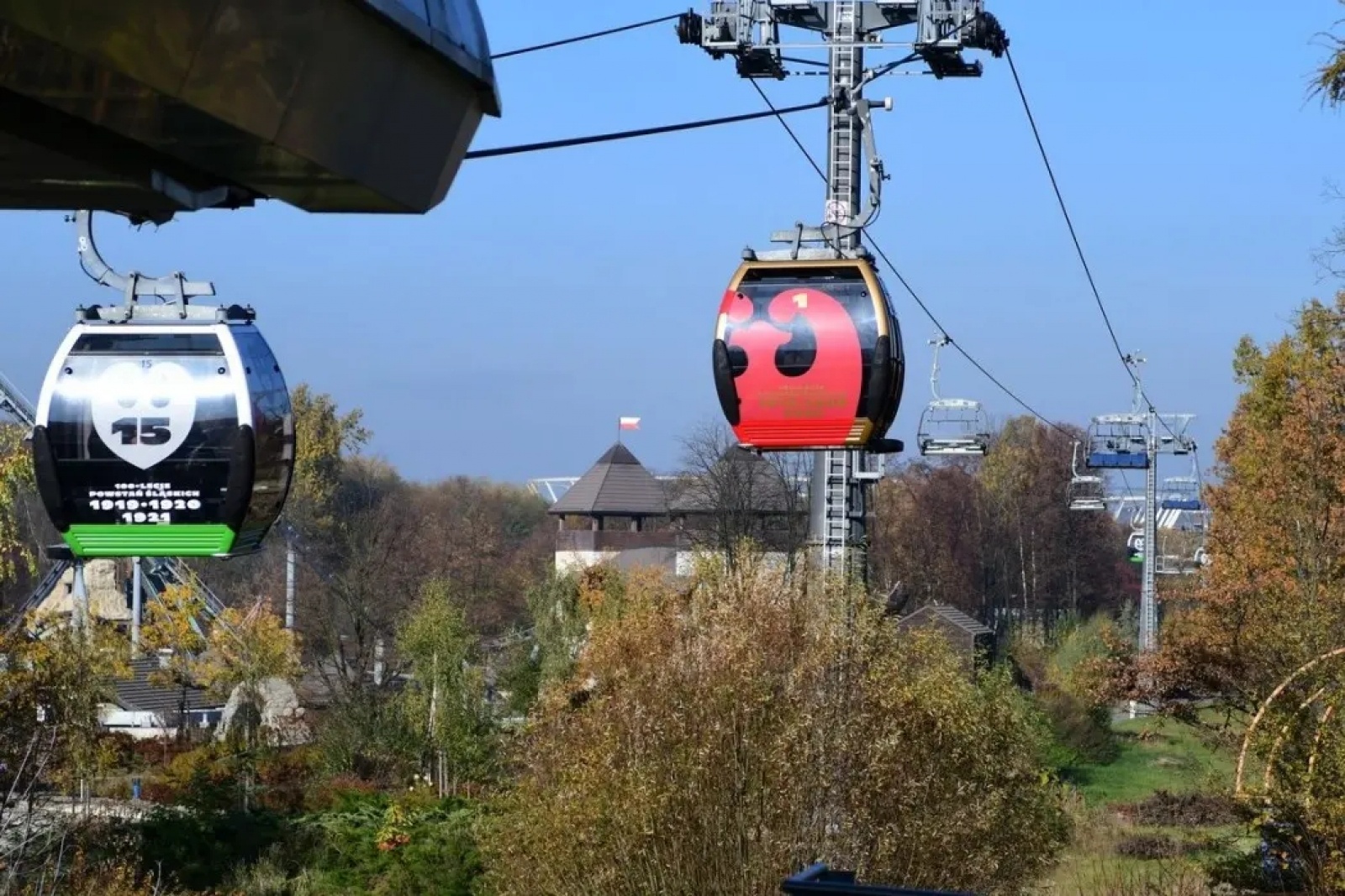 Zdjęcie w galerii na portalu naszwodzislaw.com: Już teraz przyciąga tłumy. Będzie kolejna atrakcja za ponad 85 mln zł wiadomości z regionu