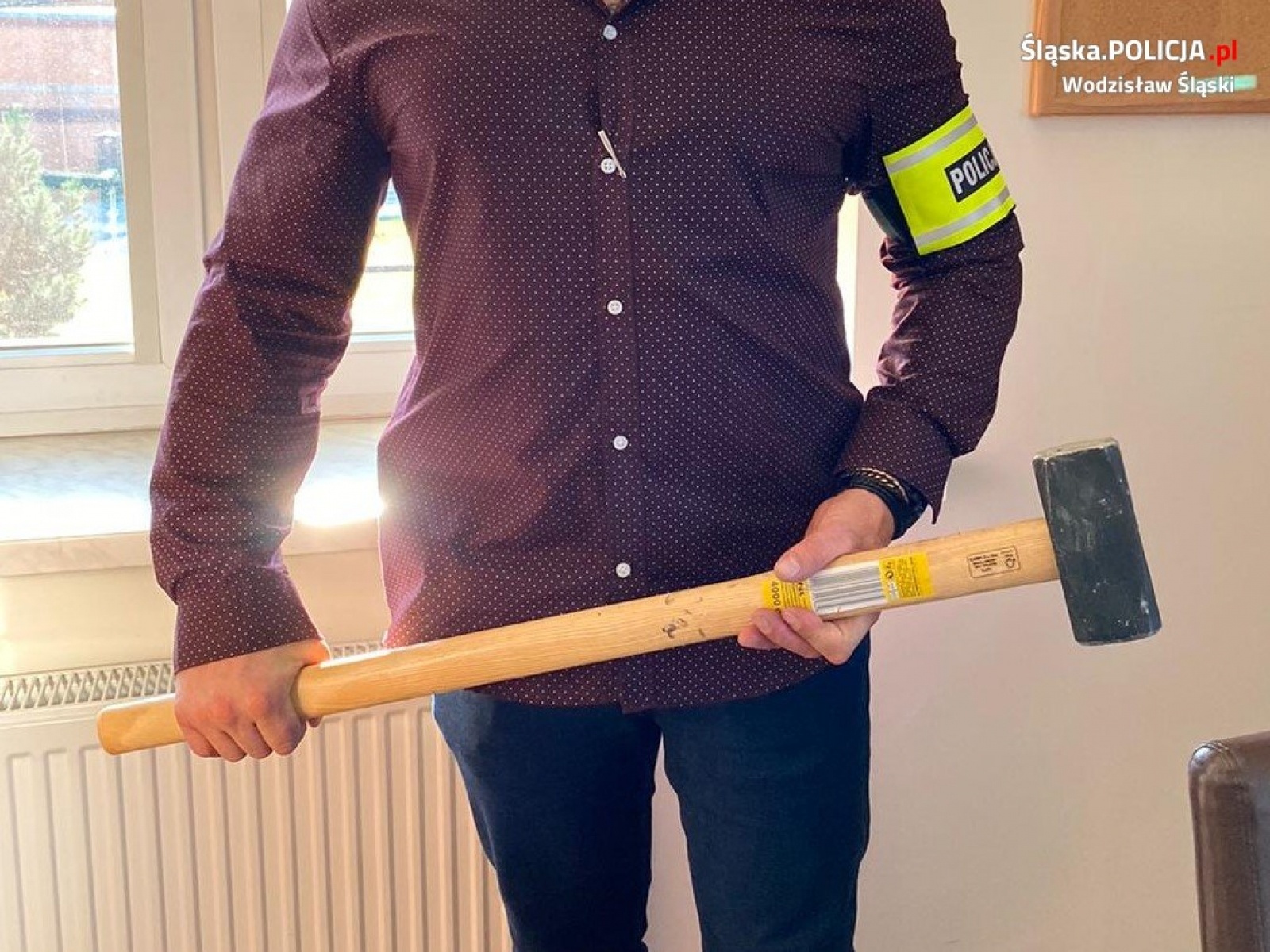 Zdjęcie w galerii na portalu naszwodzislaw.com: Z zemsty uszkodził cztery samochody. Został zatrzymany wiadomości z regionu