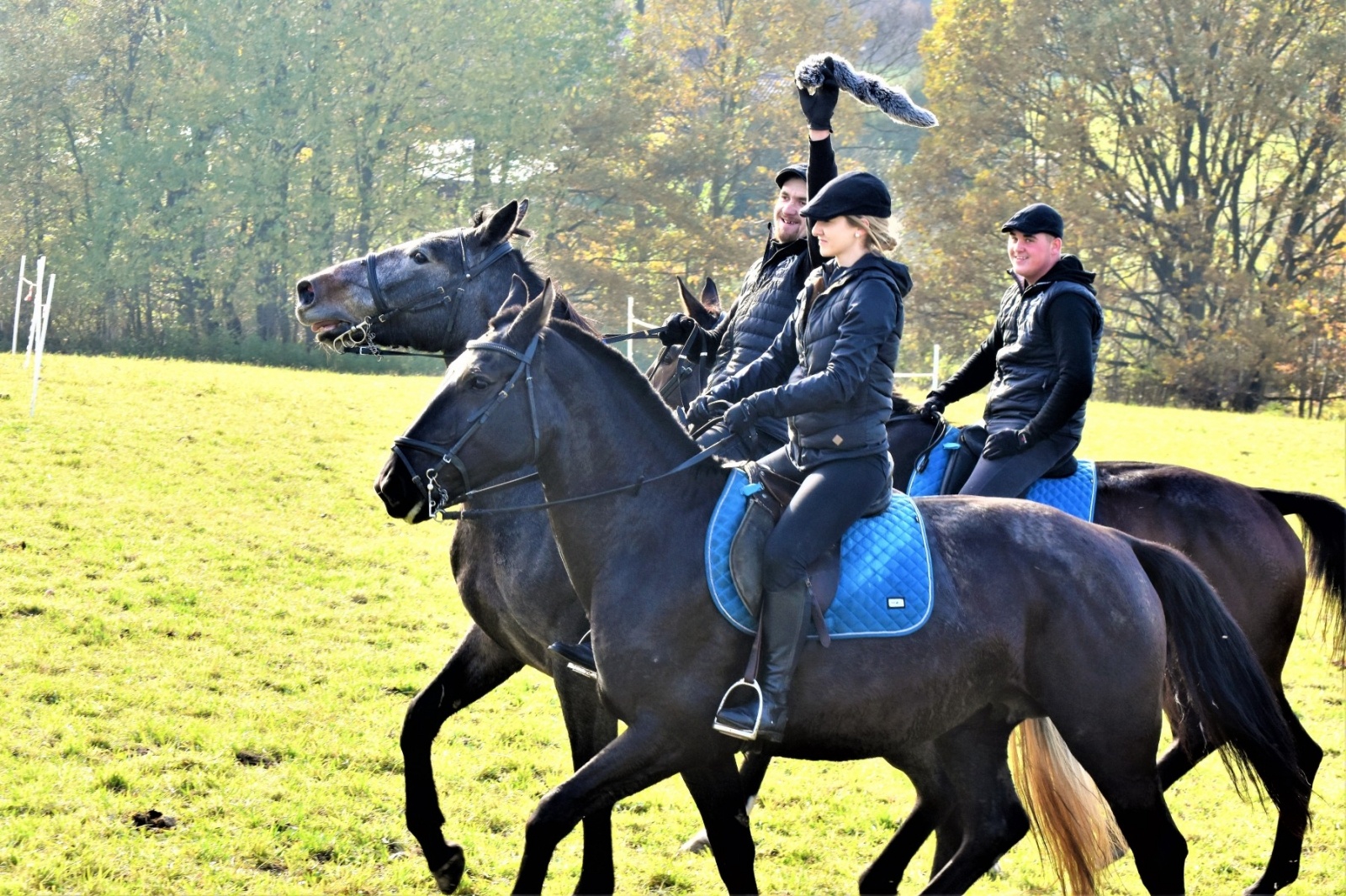 Zdjęcie w galerii na portalu naszwodzislaw.com: Hubertus 2022 za nami. Pogonili za lisią kitą wiadomości z regionu