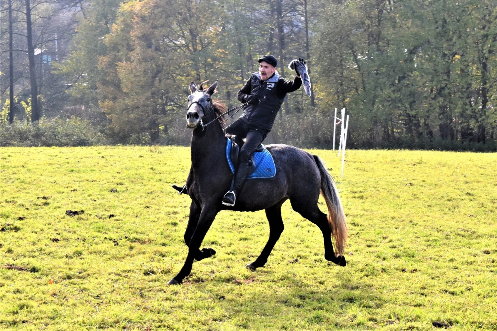 Zdjęcie w galerii na portalu naszwodzislaw.com: Hubertus 2022 za nami. Pogonili za lisią kitą wiadomości z regionu