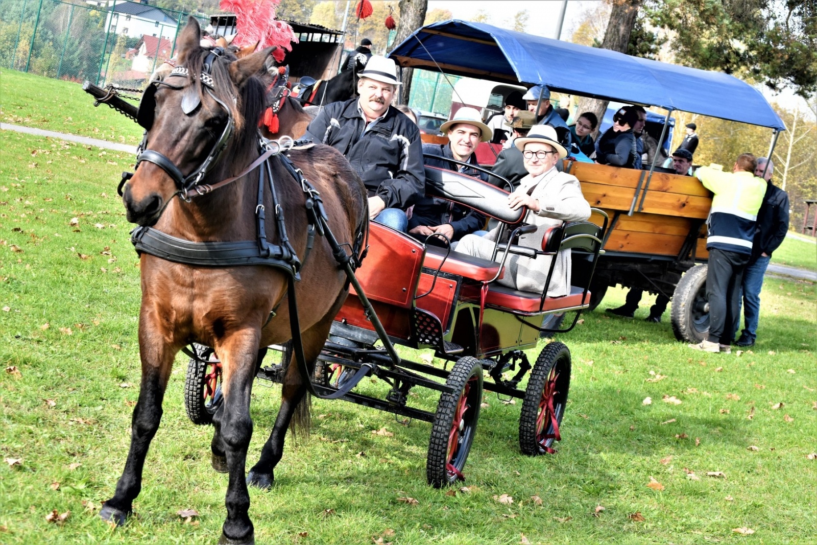 Zdjęcie w galerii na portalu naszwodzislaw.com: Hubertus 2022 za nami. Pogonili za lisią kitą wiadomości z regionu