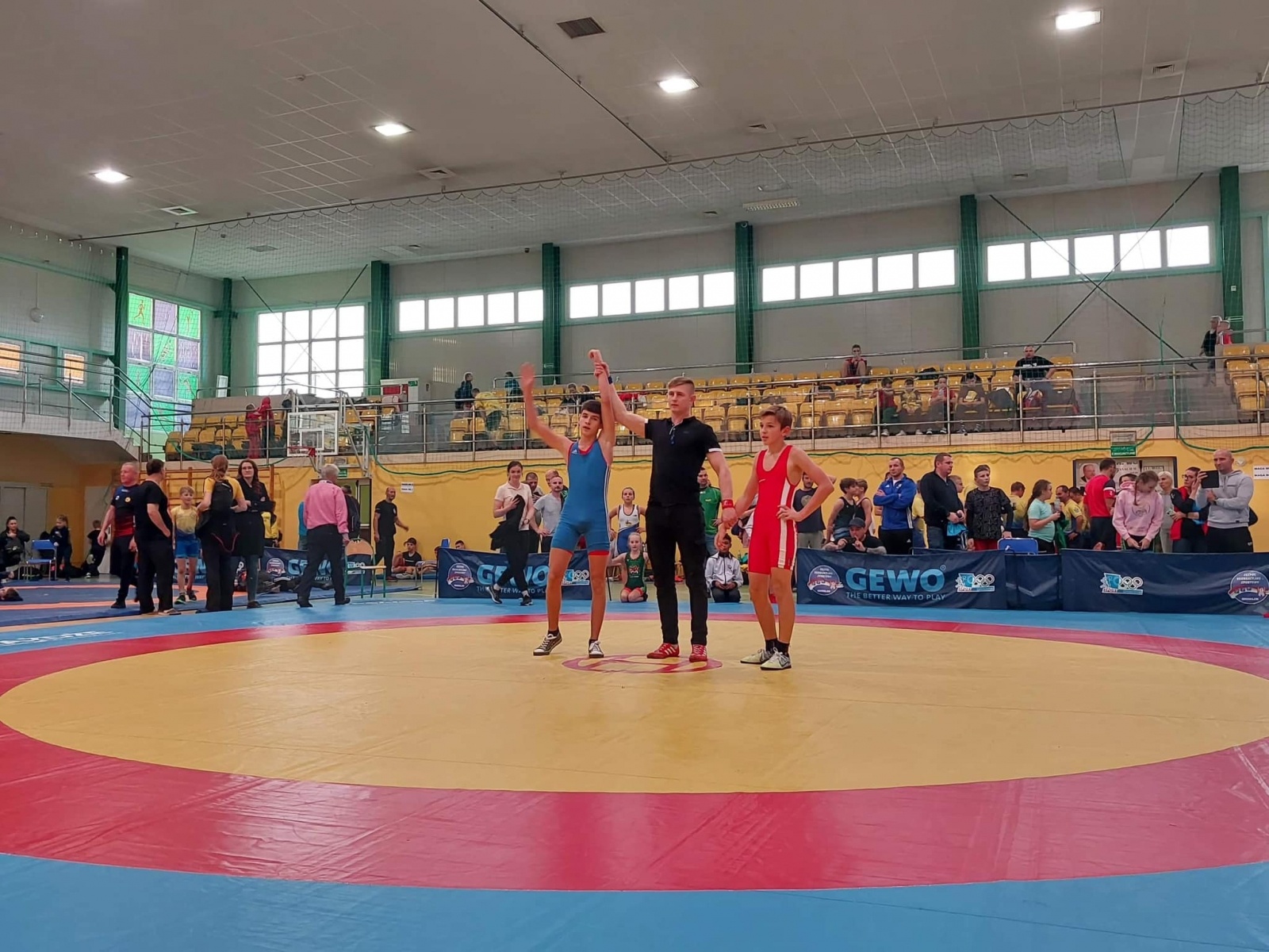 Zdjęcie w galerii na portalu naszwodzislaw.com: Udany weekend Akademii Top Team wiadomości z regionu