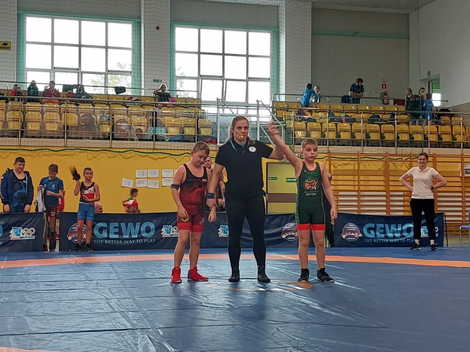 Zdjęcie w galerii na portalu naszwodzislaw.com: Udany weekend Akademii Top Team wiadomości z regionu