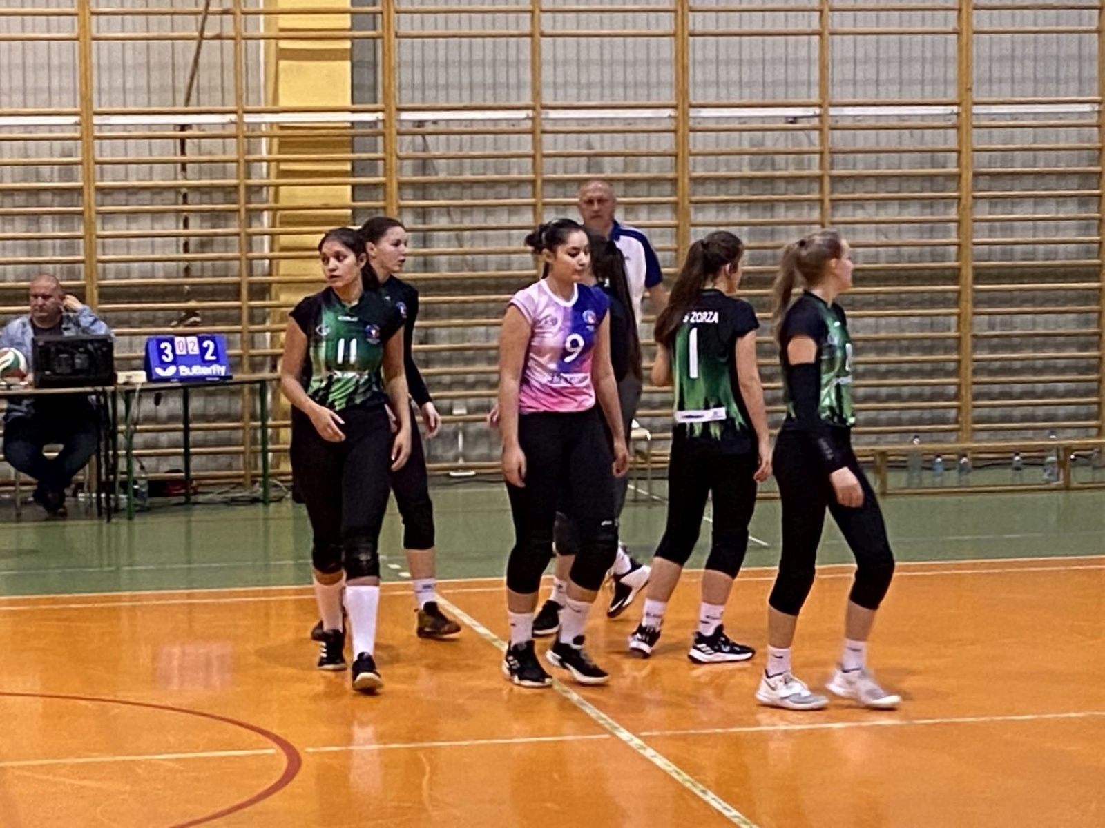 Zdjęcie w galerii na portalu naszwodzislaw.com: Siatkarki Zorzy górą w derbowym pojedynku wiadomości z regionu