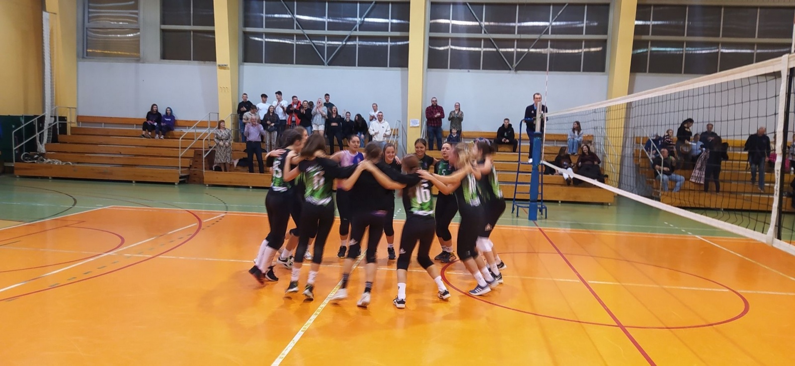 Zdjęcie w galerii na portalu naszwodzislaw.com: Siatkarki Zorzy górą w derbowym pojedynku wiadomości z regionu