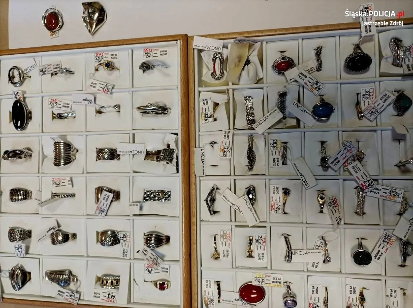 Zdjęcie w galerii na portalu naszwodzislaw.com: Pościg za sprawcami napadu na jubilera wiadomości z regionu